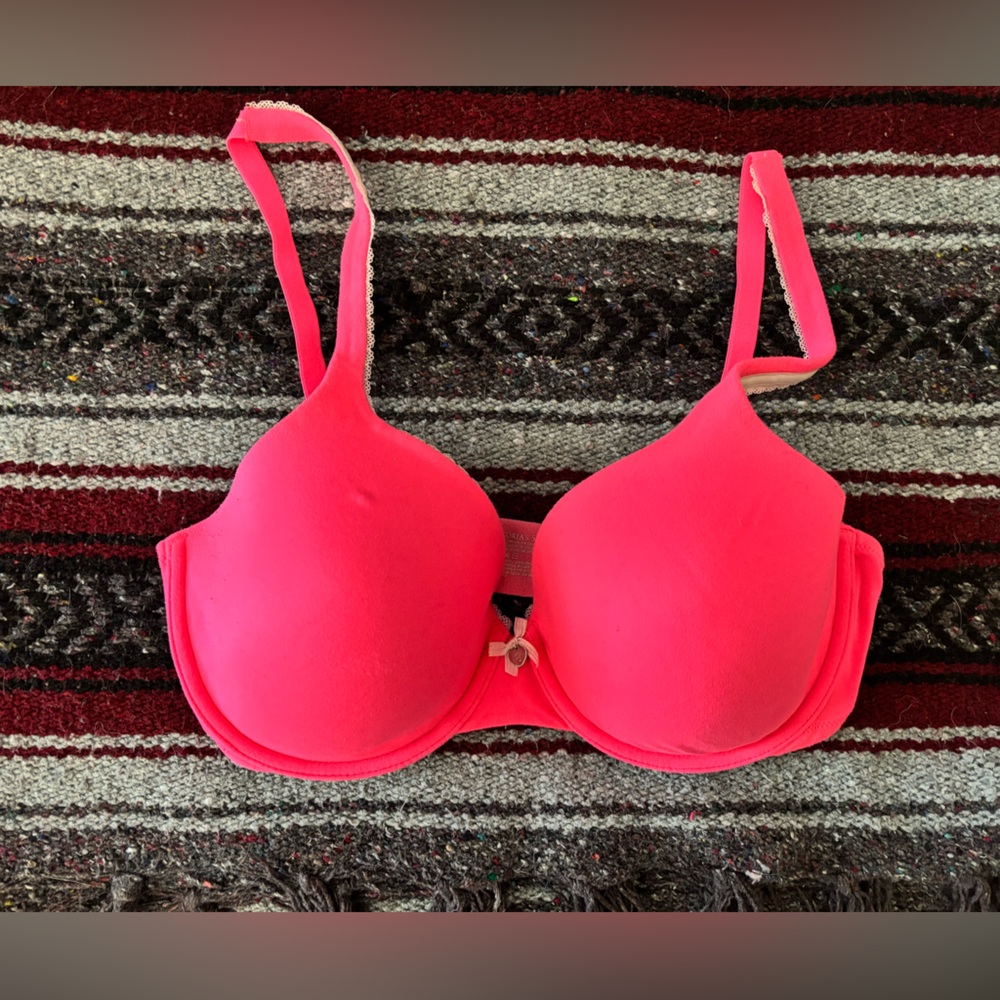34DD Lightly Lined Perfect Coverage Demi Bra